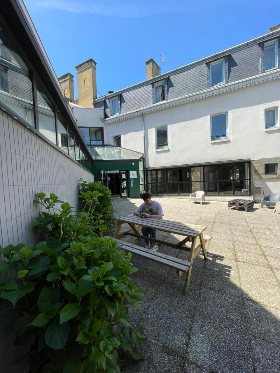 Hostel Rennes Exterior photo